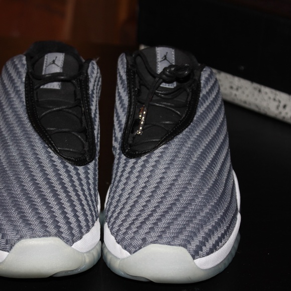 Jordan Future Low Cool Grey 2015 718948-004 - Picture 6 of 7
